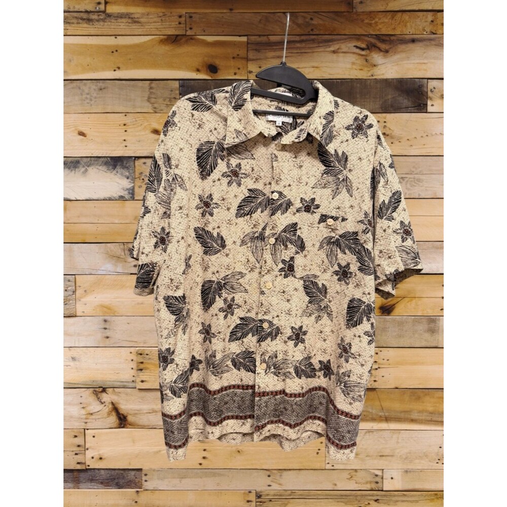 Chereskin 100% Silk Batik Tropical Camp Shirt Tan Black Border Print Men M
